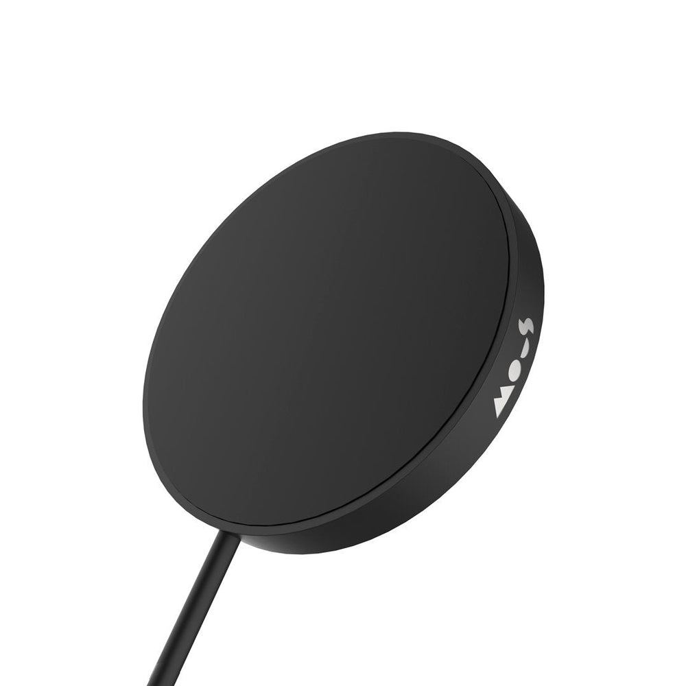 Black_Charger_MagSafeCompatible_4x4_Perspective_5a403d0a-b8de-4d3a-aee4-7cc9b7d07ae8